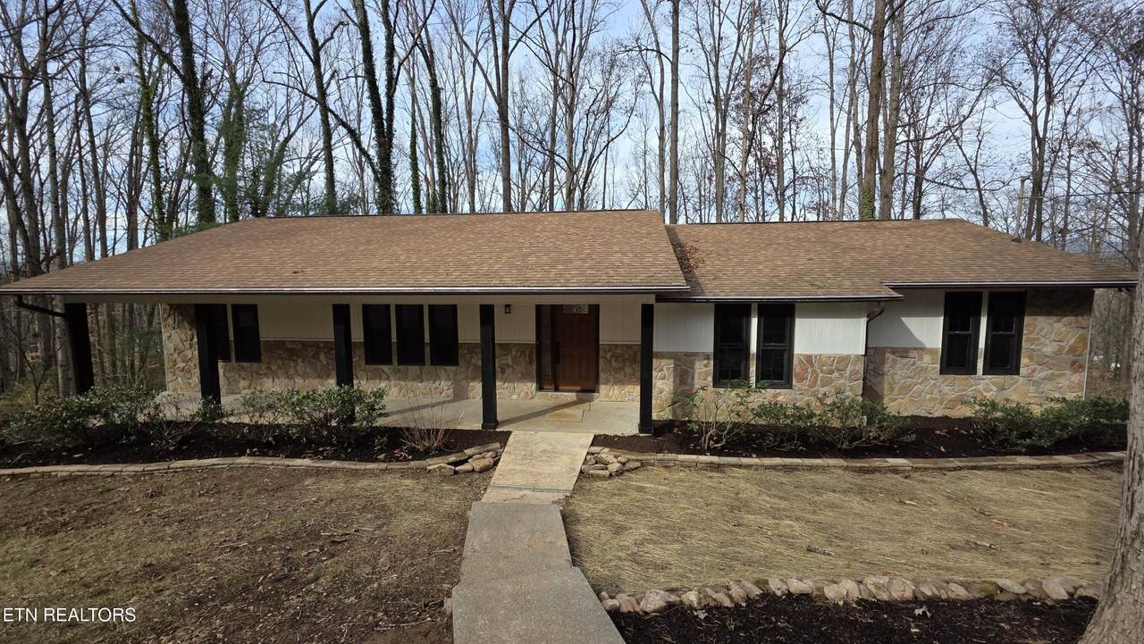 1135 W Outer Drive - Photo 1