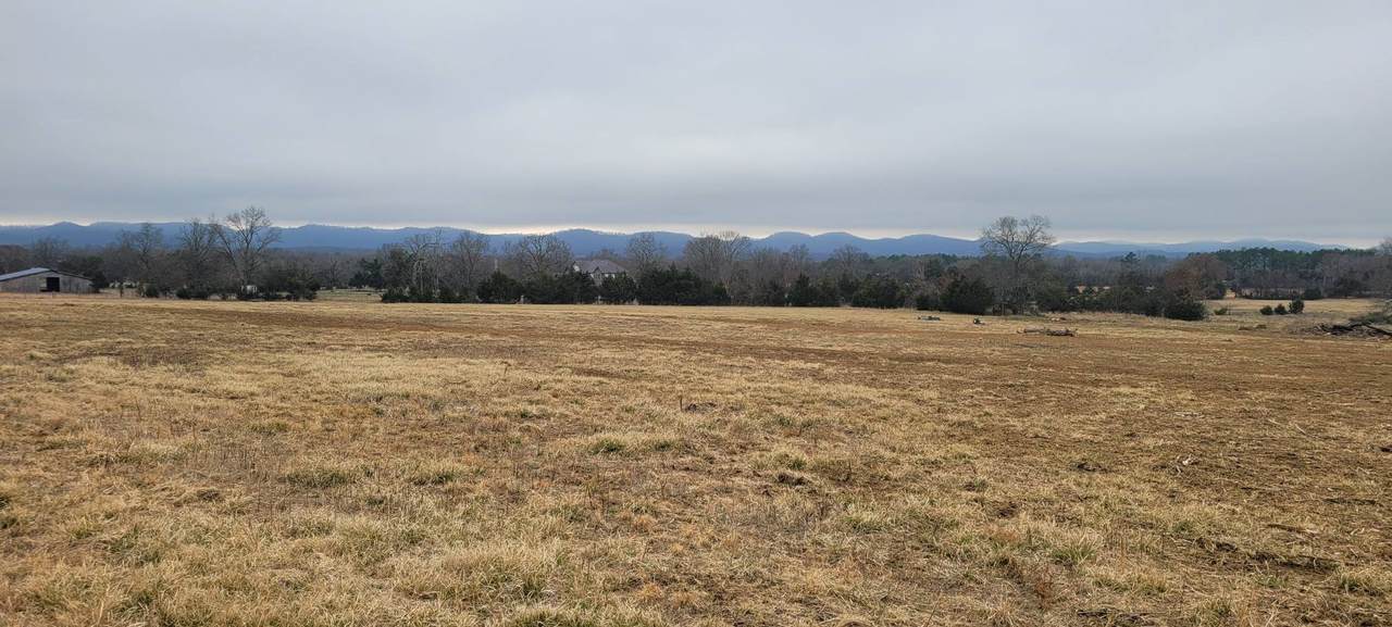 7 Manchester Pike - Photo 1