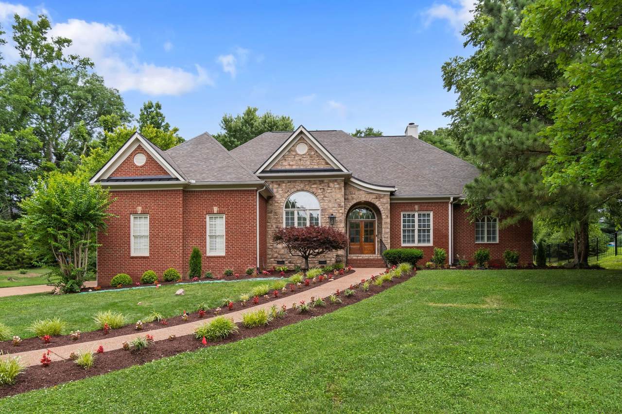 https://bt-photos.global.ssl.fastly.net/nashville/1280_boomver_1_RTC3234669-1.jpg