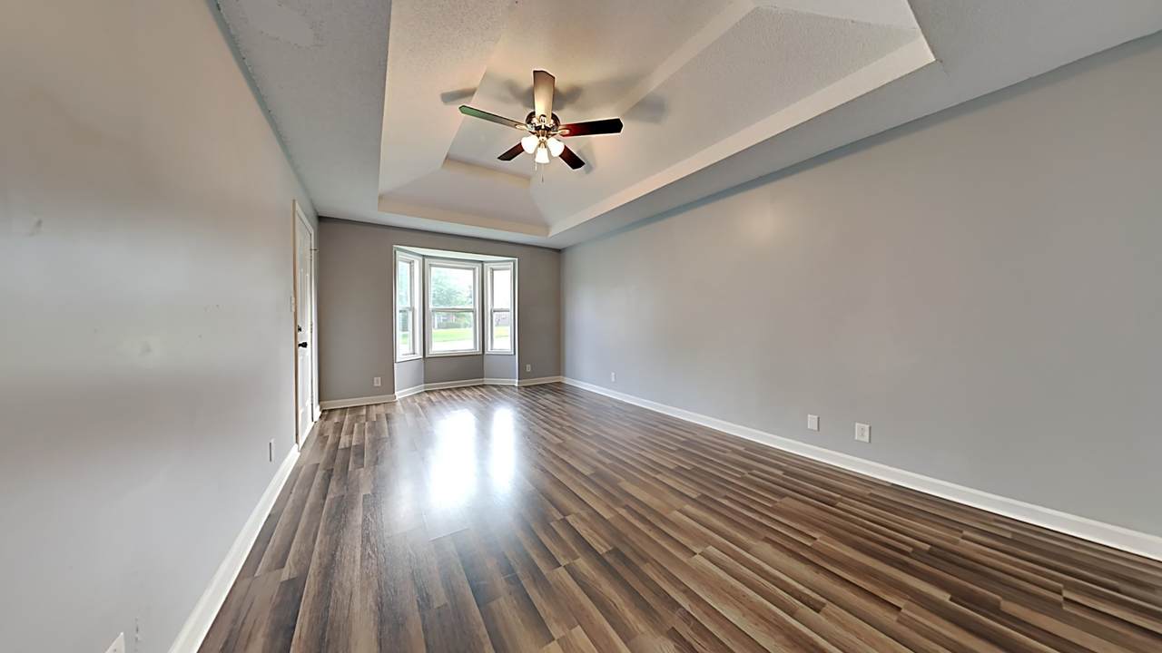 https://bt-photos.global.ssl.fastly.net/nashville/1280_boomver_1_RTC3234748-1.jpg