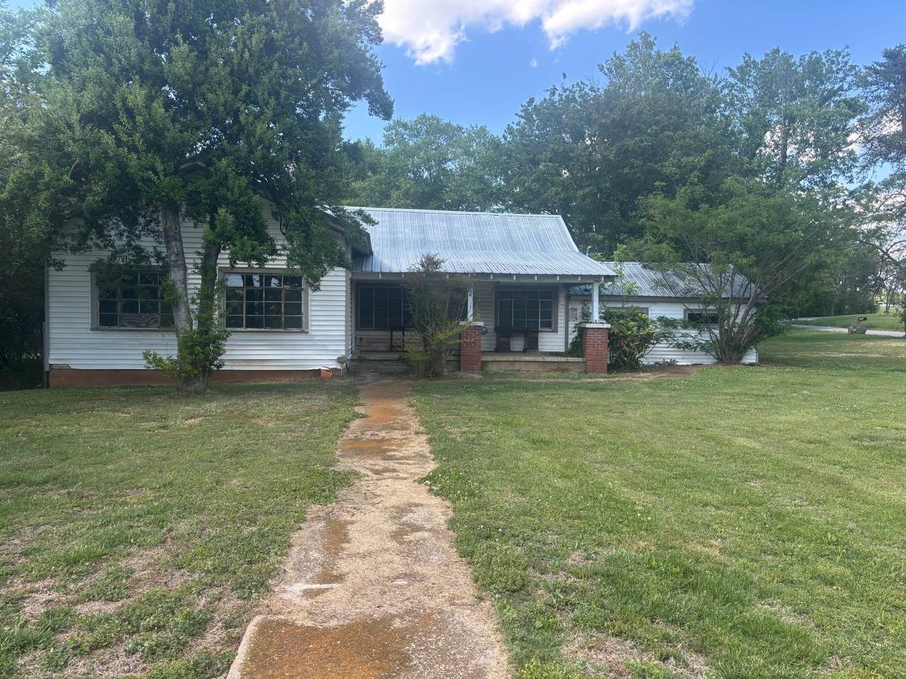 1717 Georgia Crossing Rd - Photo 1