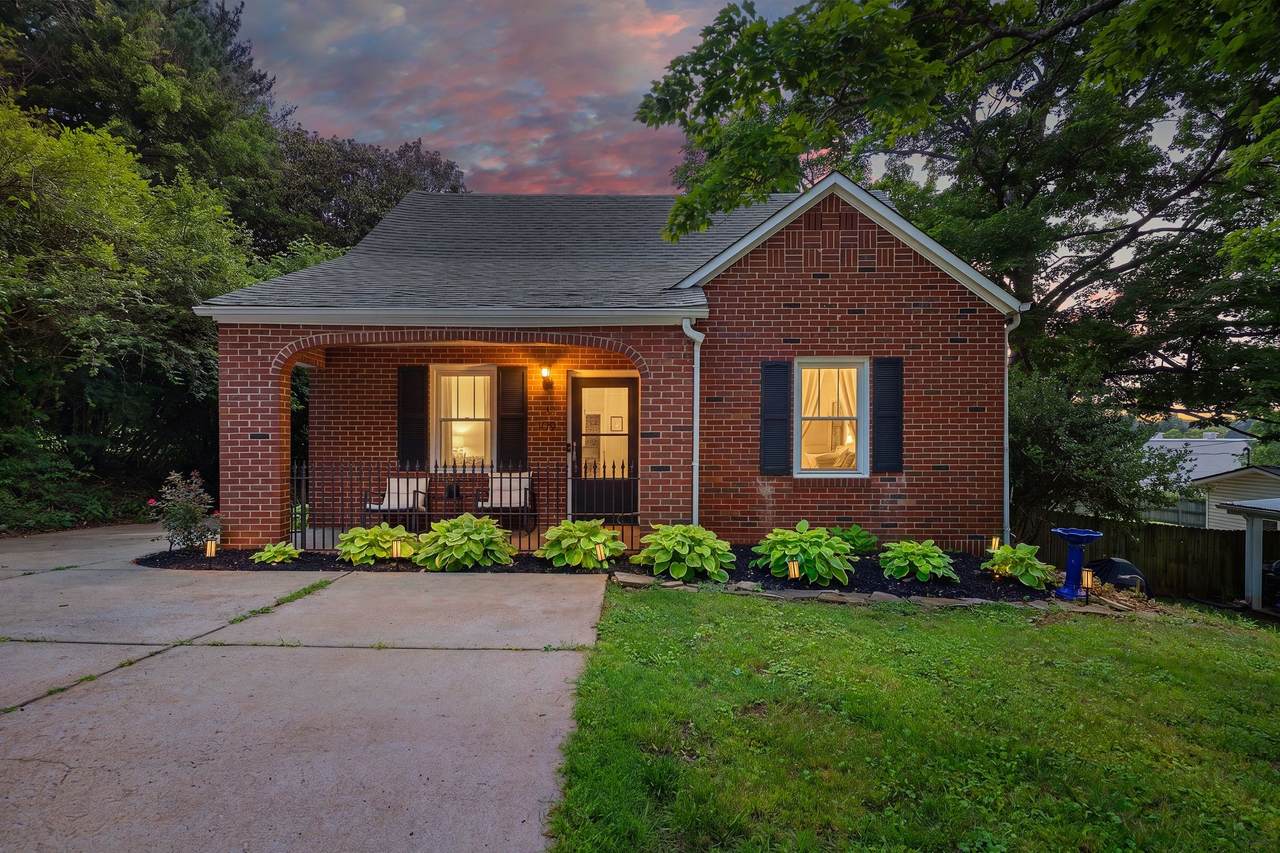 109 Rudolph Dr - Photo 1
