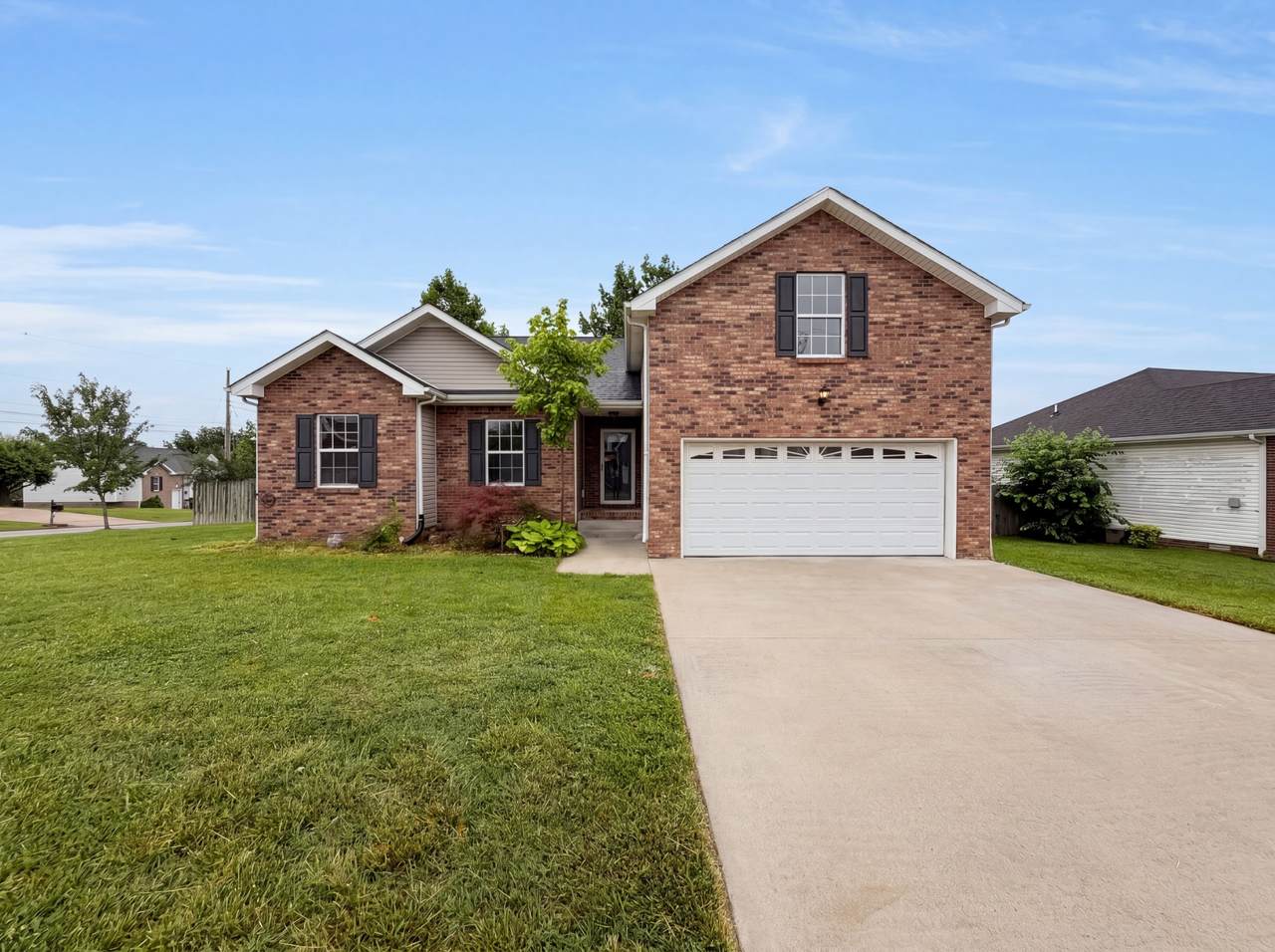245 Harold Dr - Photo 1