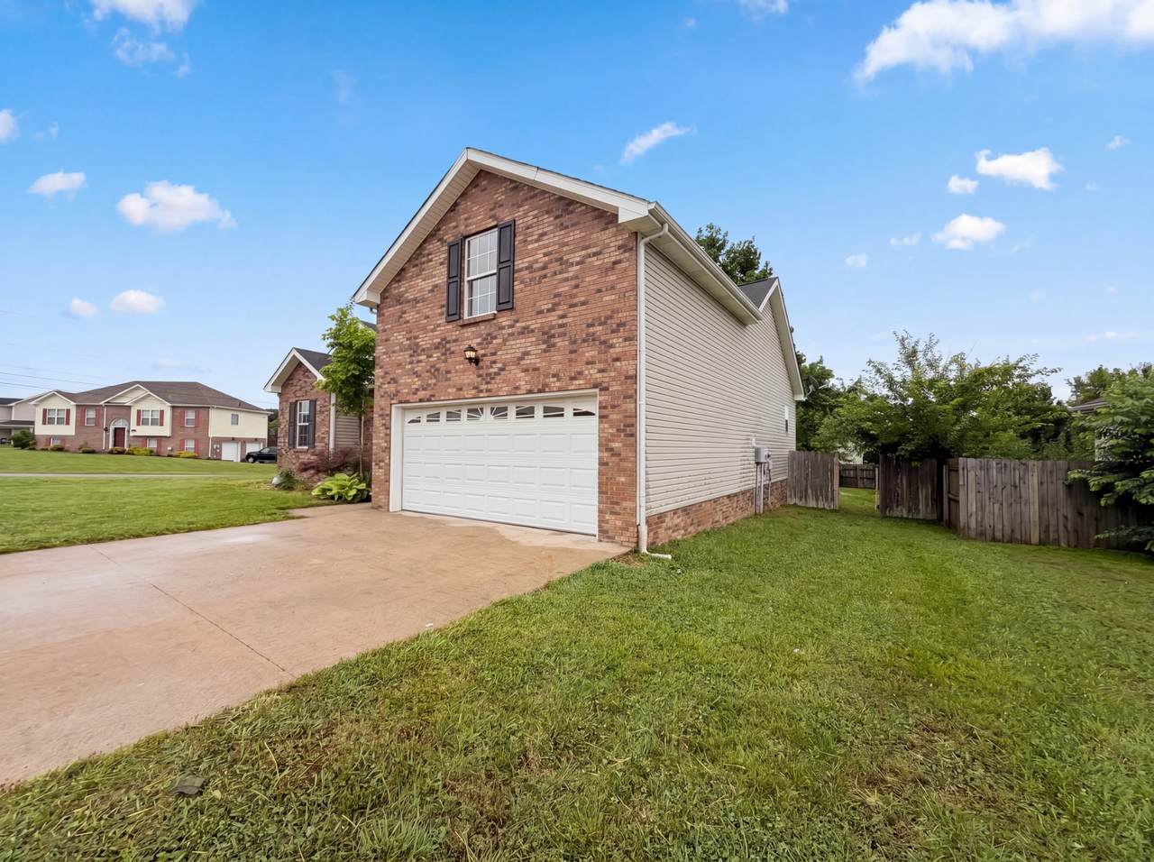 https://bt-photos.global.ssl.fastly.net/nashville/1280_boomver_1_RTC3239965-1.jpg