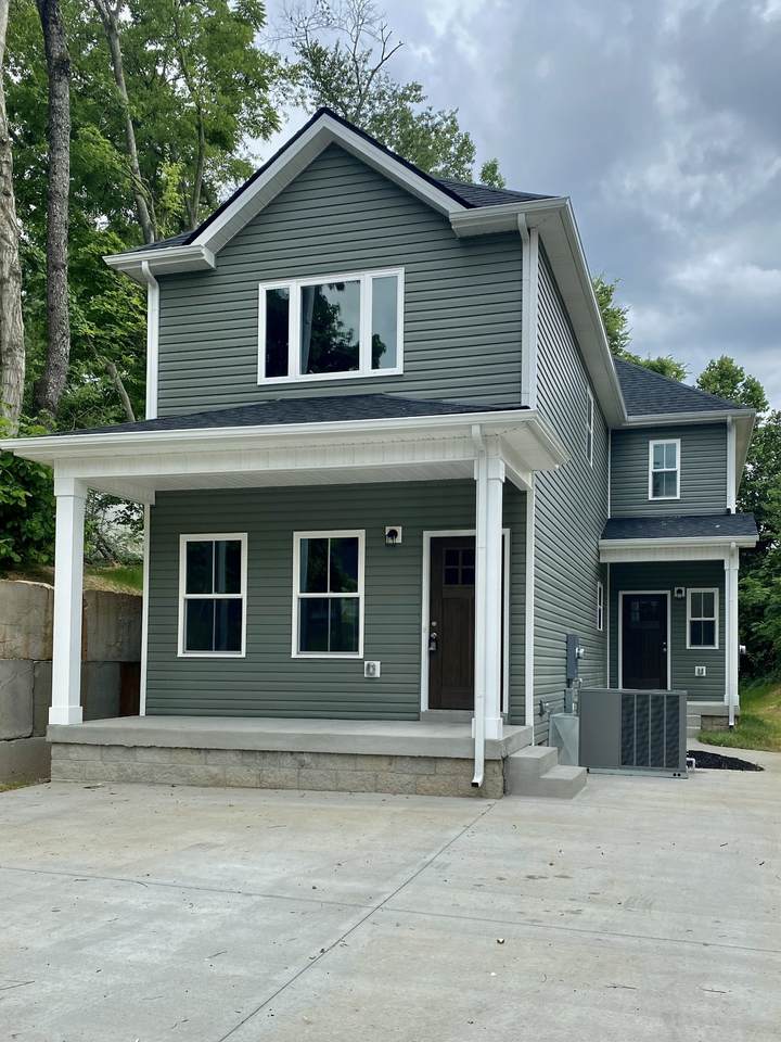 714 Gracey Ave - Photo 1