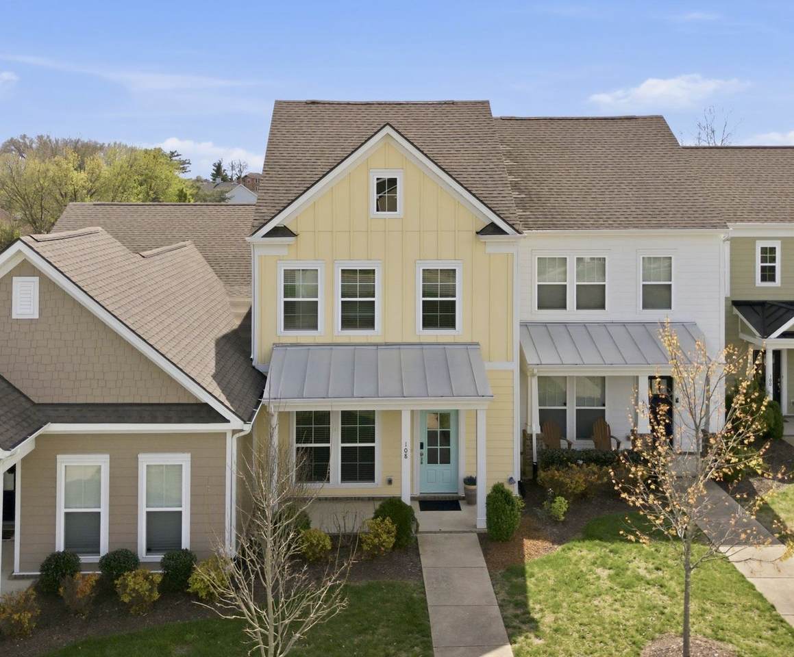 108 Mary Ann Cir - Photo 1