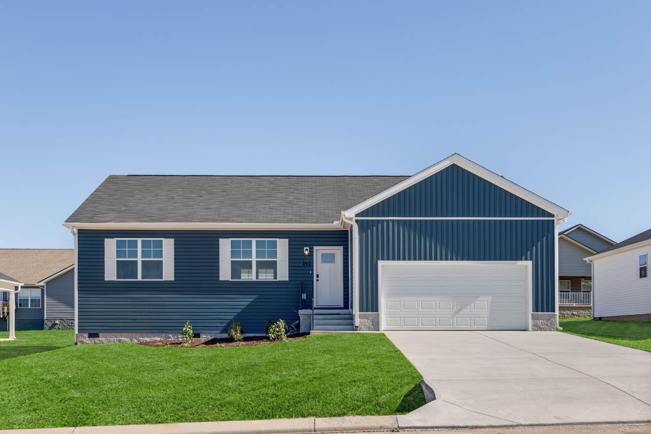 262 Stoneview Drive - Photo 1