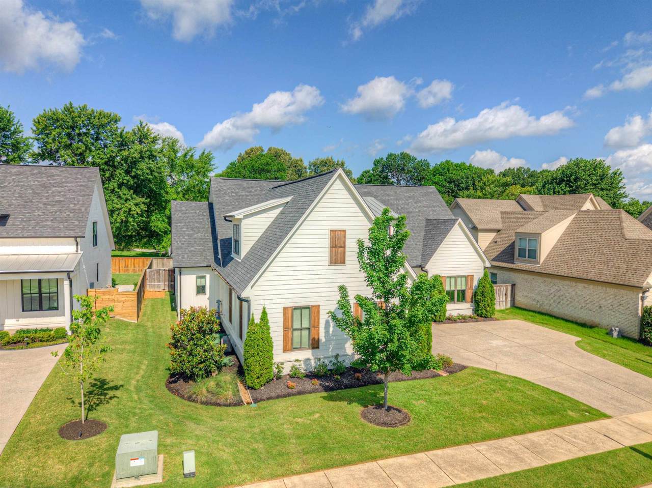 https://bt-photos.global.ssl.fastly.net/nashville/1280_boomver_1_RTC3242682-1.jpg
