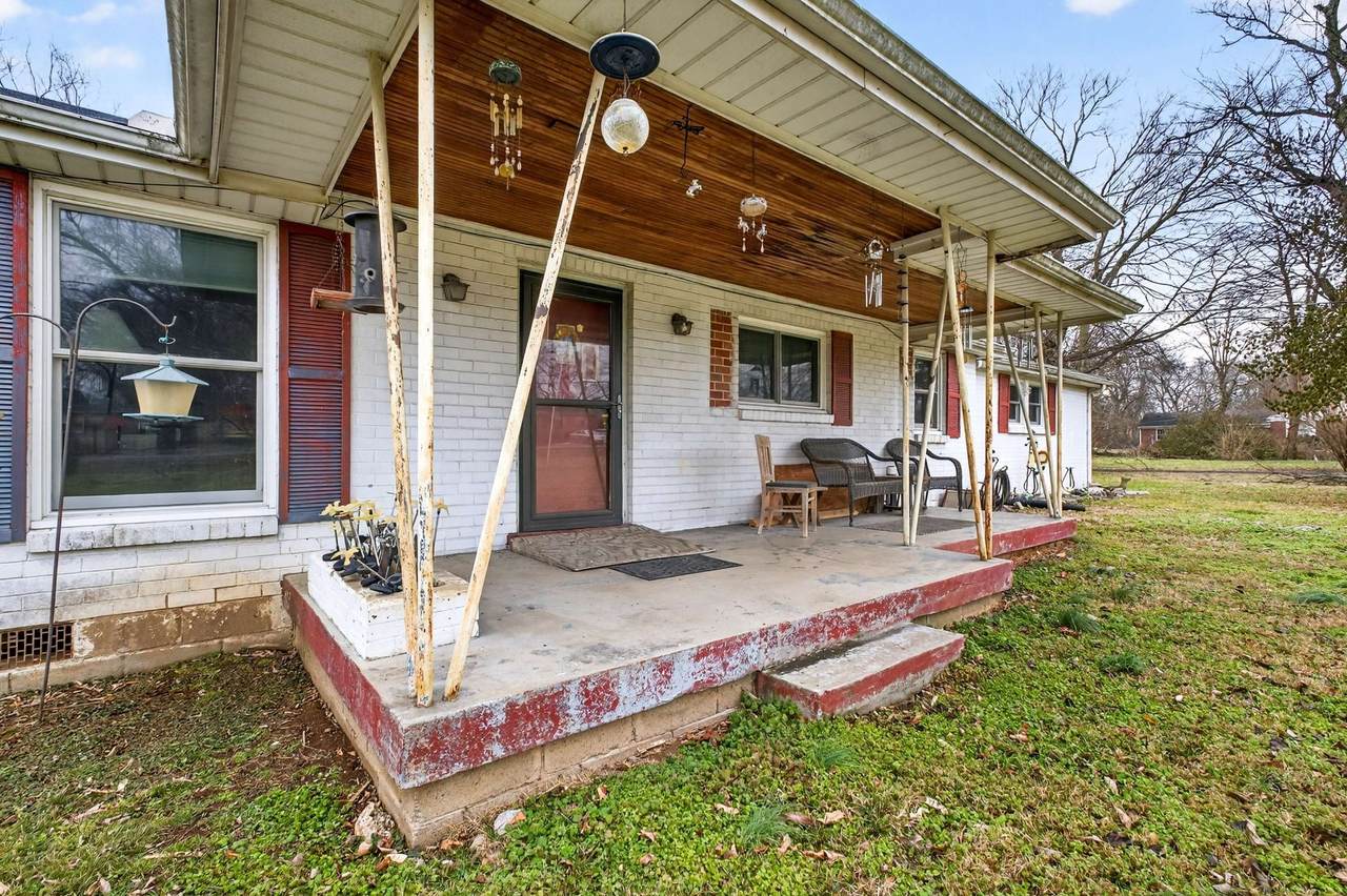 https://bt-photos.global.ssl.fastly.net/nashville/1280_boomver_1_RTC3242943-1.jpg