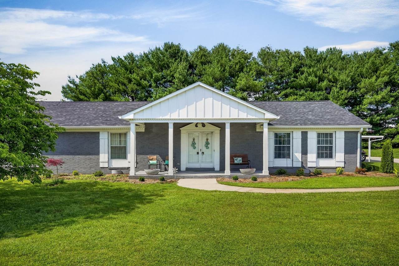 212 Oakland Dr - Photo 1