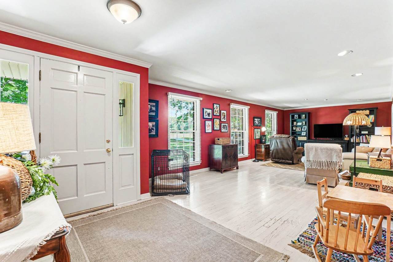 https://bt-photos.global.ssl.fastly.net/nashville/1280_boomver_1_RTC3243048-1.jpg