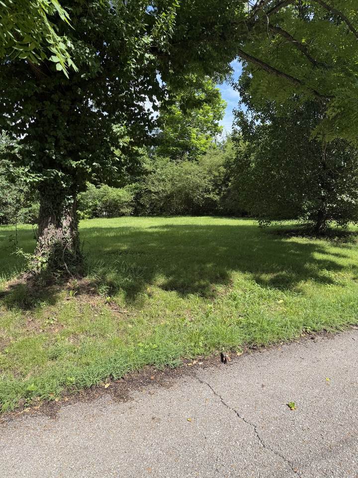 https://bt-photos.global.ssl.fastly.net/nashville/1280_boomver_1_RTC3243050-1.jpg