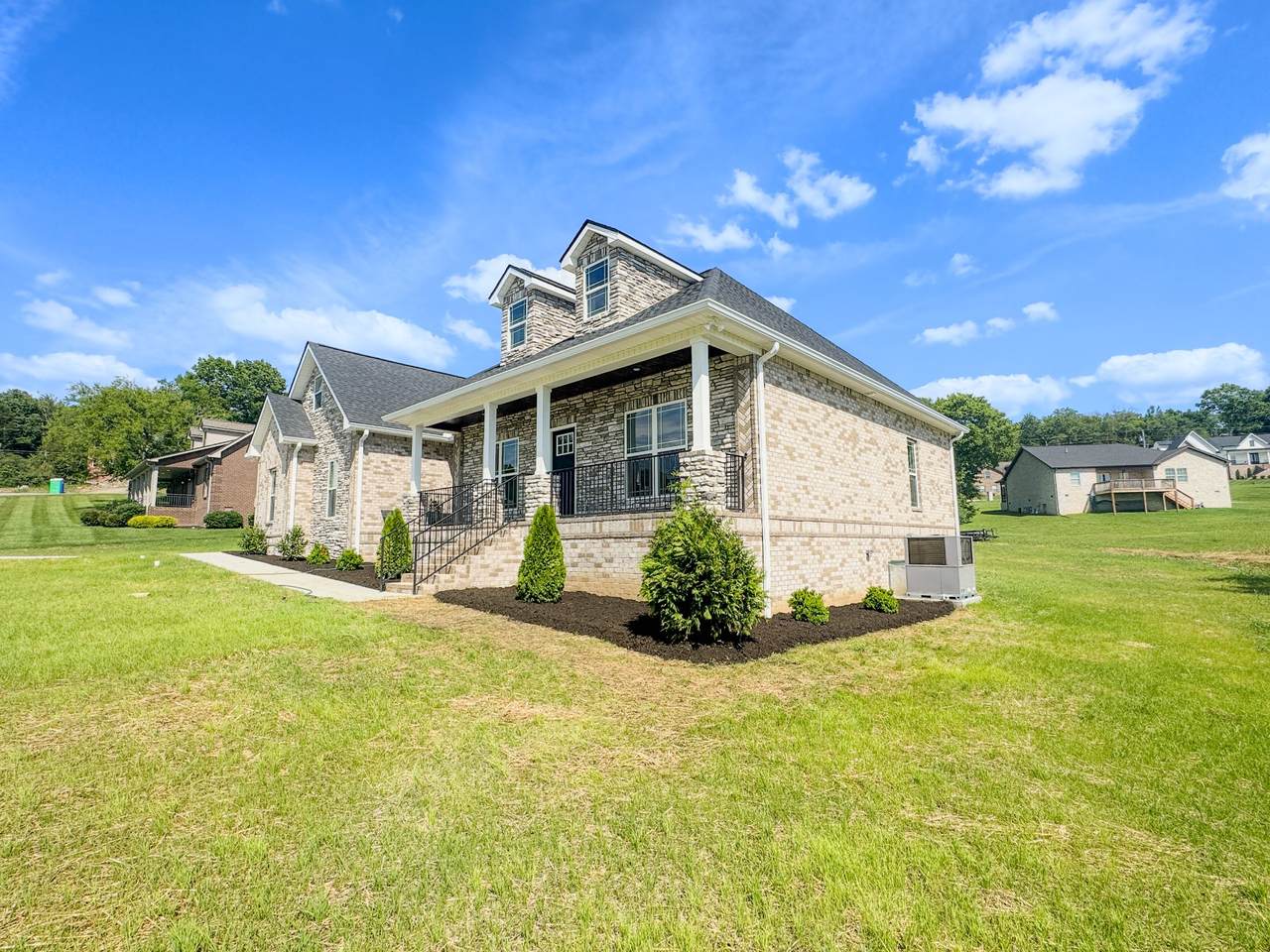 https://bt-photos.global.ssl.fastly.net/nashville/1280_boomver_1_RTC3243252-1.jpg