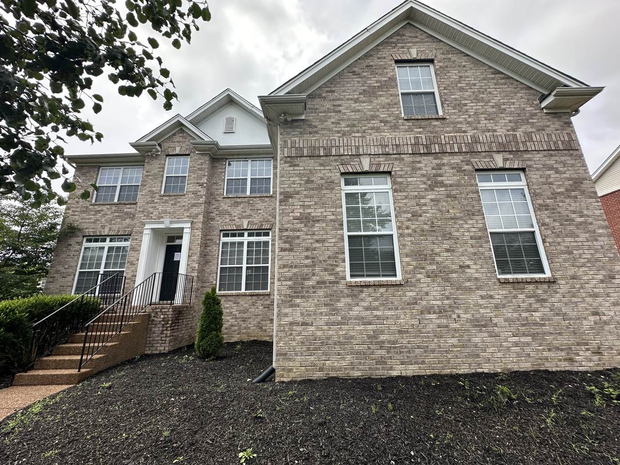 119 Settlers Way - Photo 1