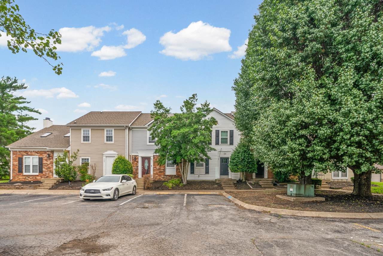 105 Greenland Ct - Photo 1