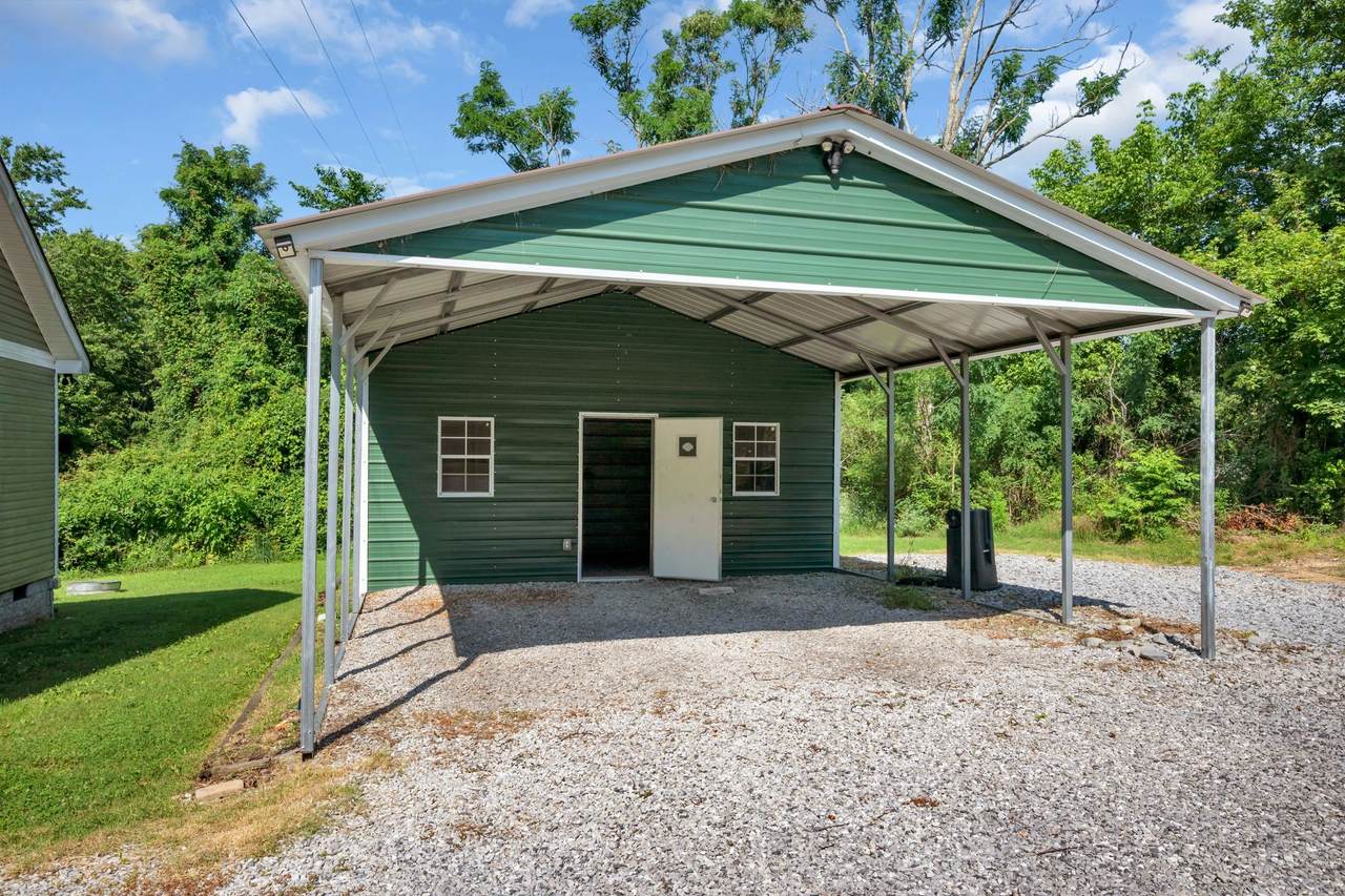 https://bt-photos.global.ssl.fastly.net/nashville/1280_boomver_1_RTC3243603-1.jpg