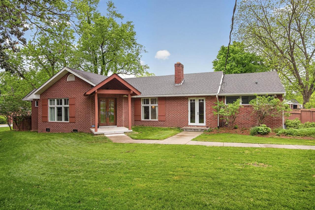 301 Browning Rd - Photo 1