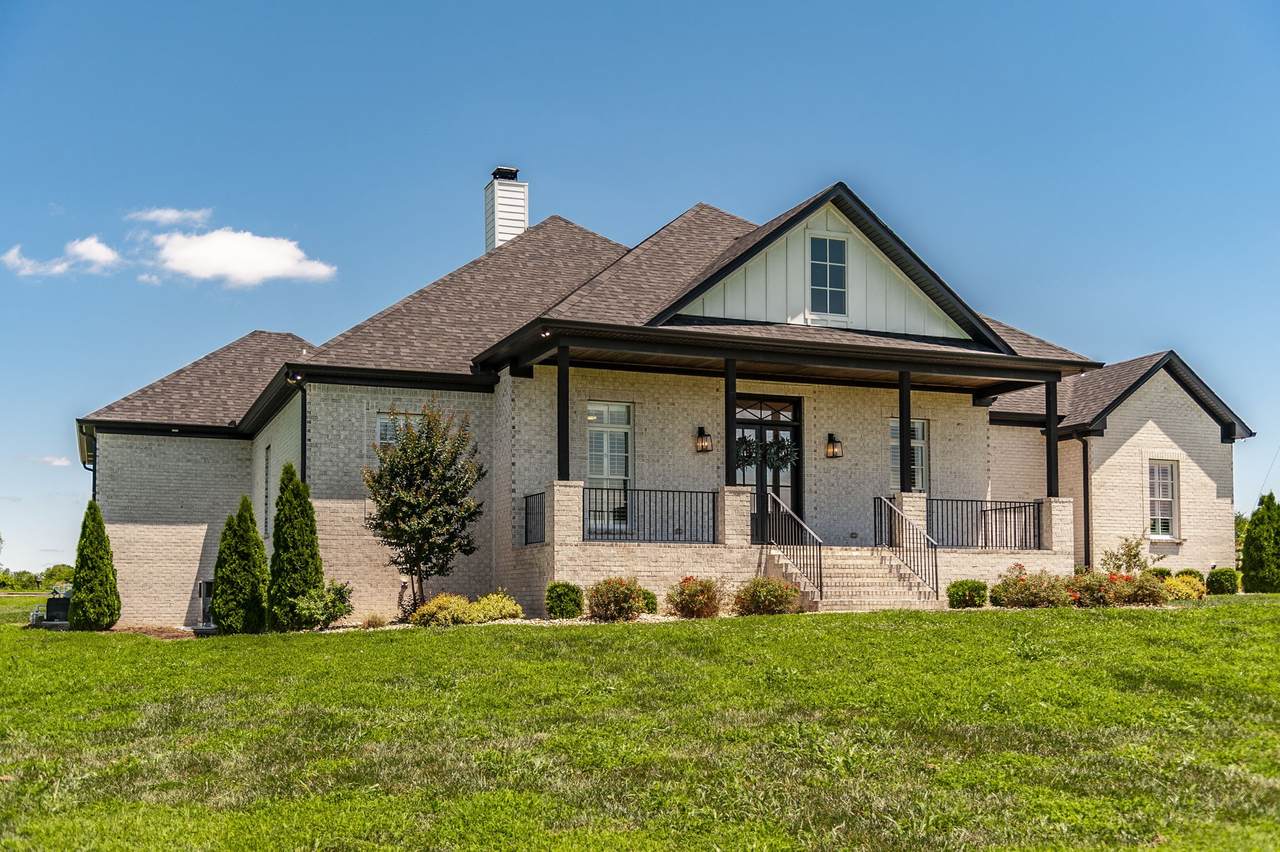 1322 Barry Ln - Photo 1