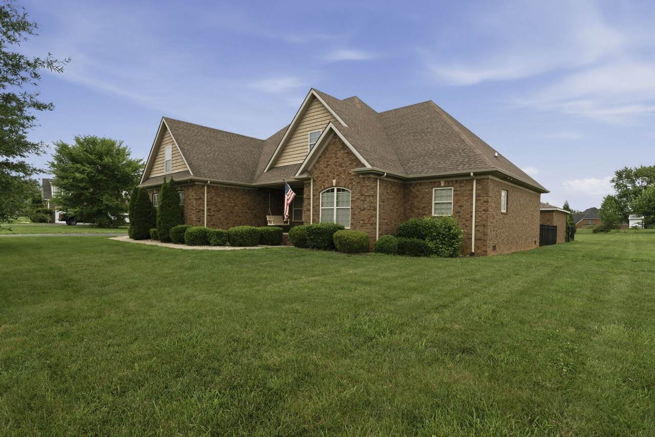 https://bt-photos.global.ssl.fastly.net/nashville/1280_boomver_1_RTC3243801-1.jpg