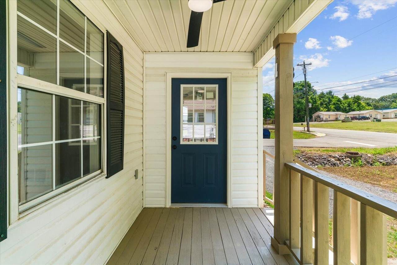 https://bt-photos.global.ssl.fastly.net/nashville/1280_boomver_1_RTC3244190-1.jpg