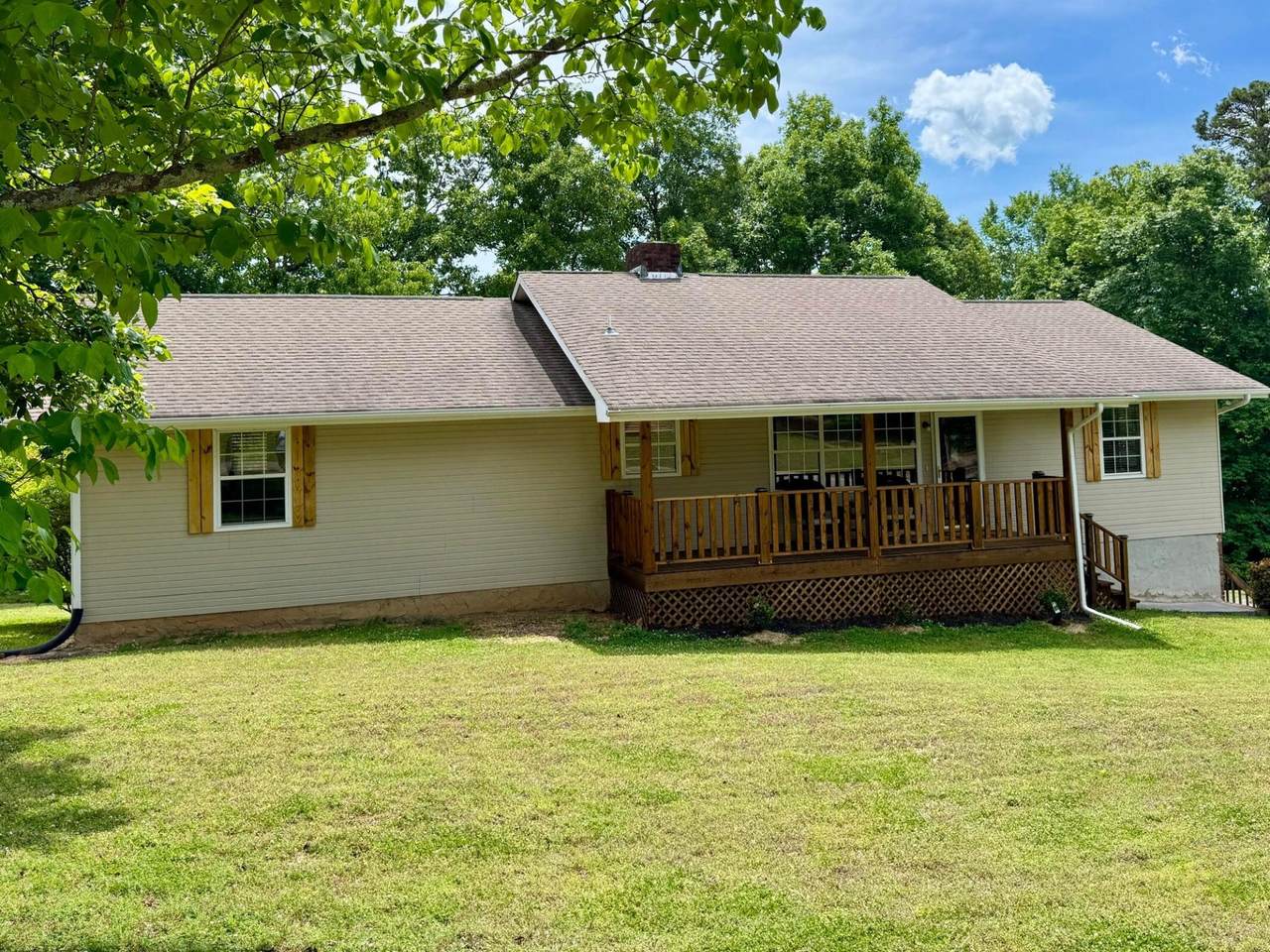 9814 Lakeside Road - Photo 1