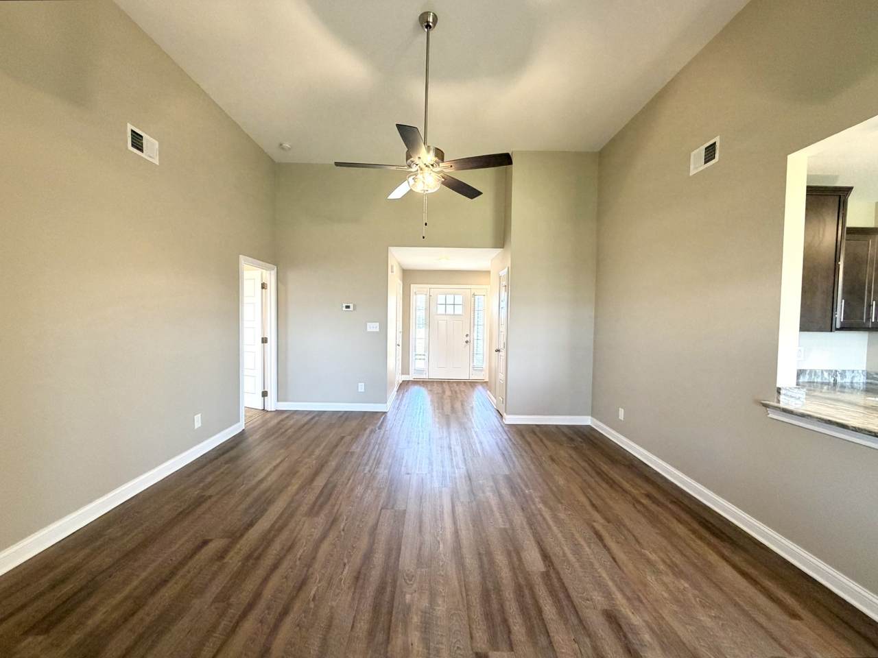 https://bt-photos.global.ssl.fastly.net/nashville/1280_boomver_1_RTC3244688-1.jpg