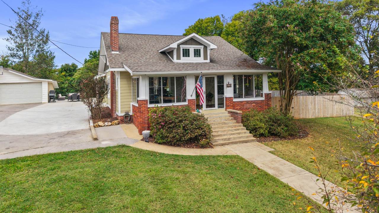 621 Highland Avenue - Photo 1