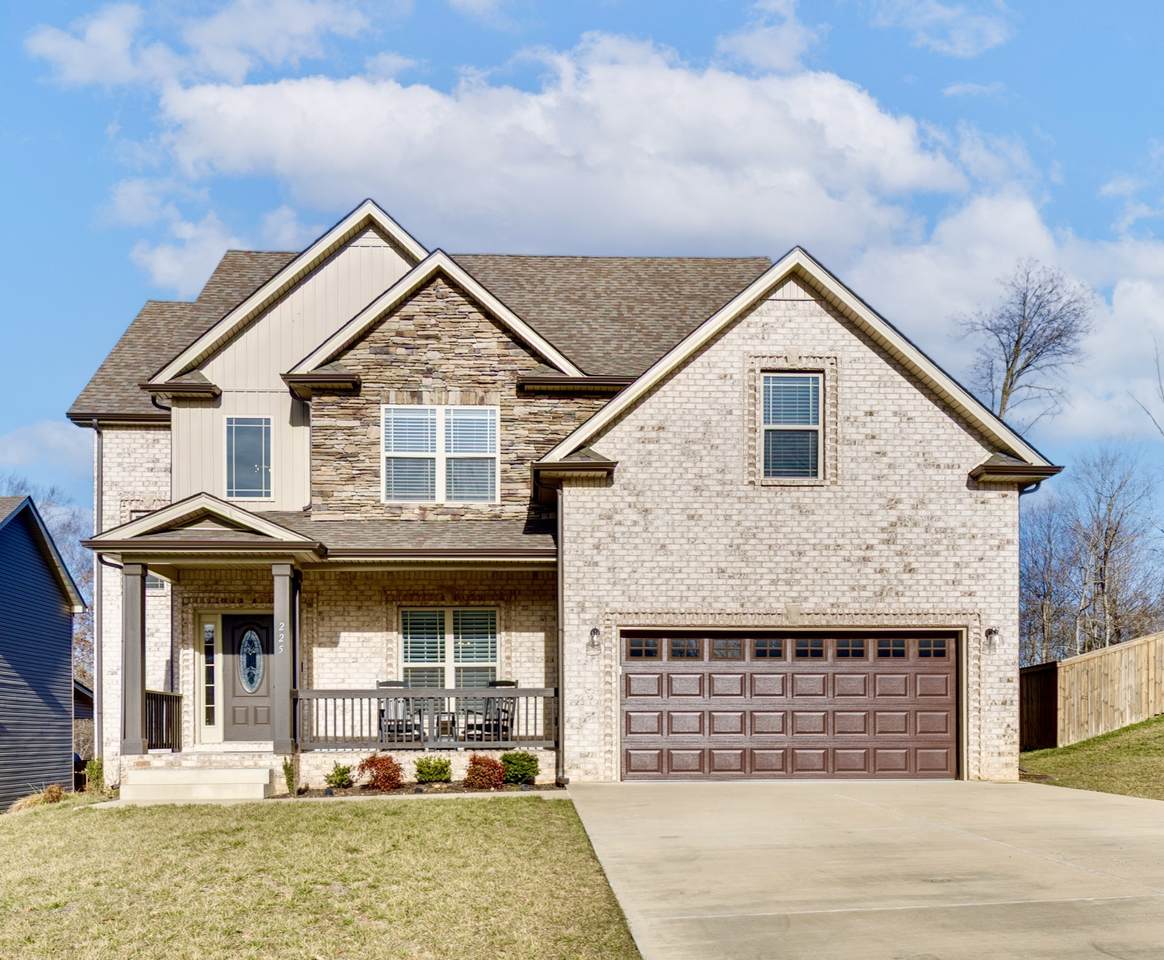225 Penelope Ln - Photo 1