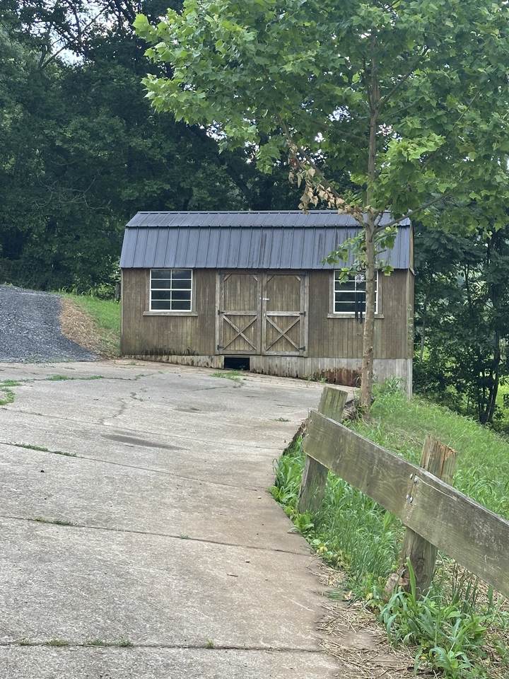 https://bt-photos.global.ssl.fastly.net/nashville/1280_boomver_1_RTC3245067-1.jpg