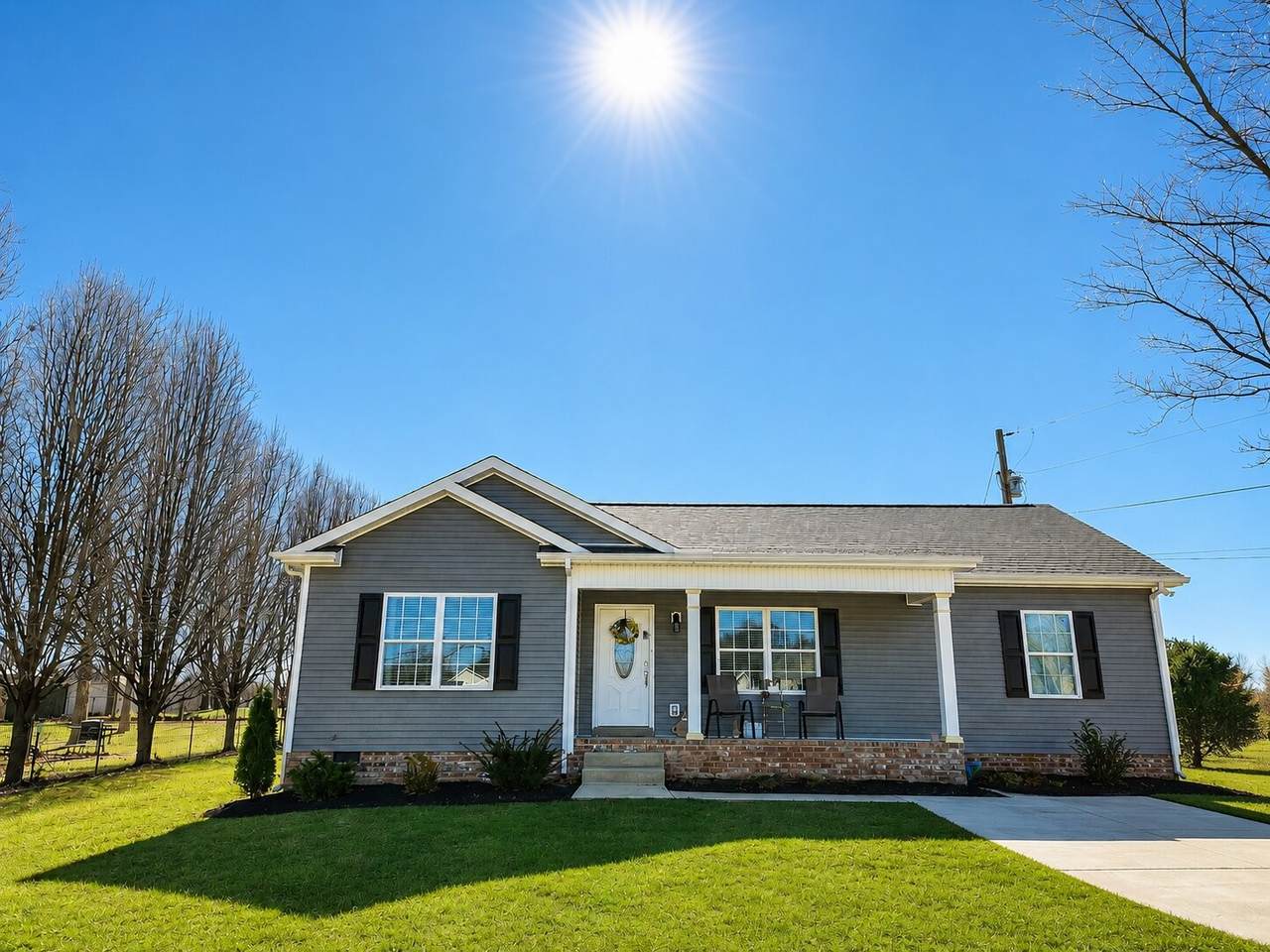 355 N Harris Rd - Photo 1