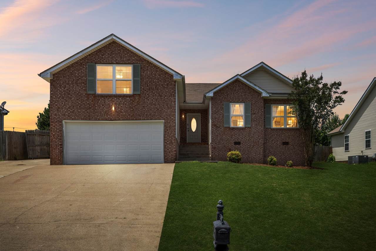 3177 Brook Hill Dr - Photo 1