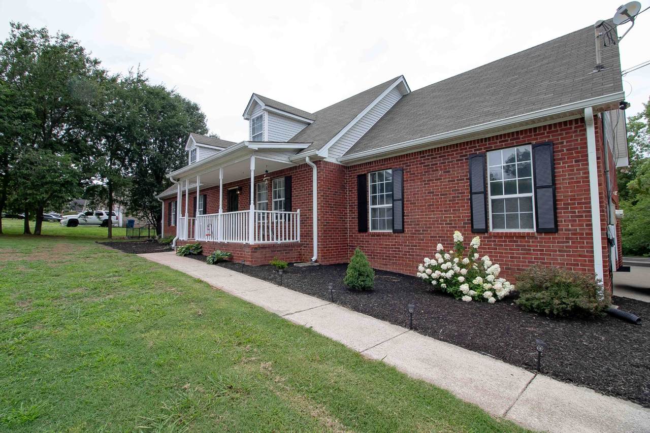 https://bt-photos.global.ssl.fastly.net/nashville/1280_boomver_1_RTC3245555-1.jpg