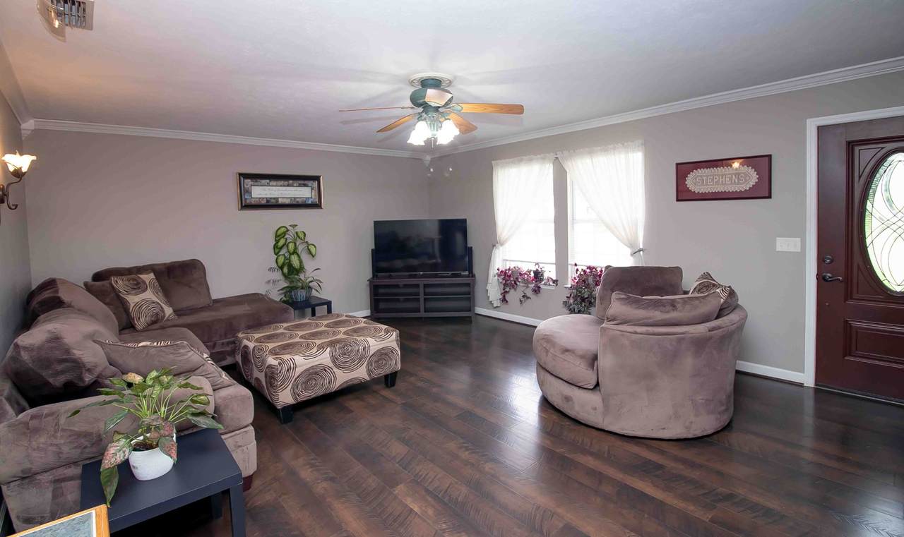 https://bt-photos.global.ssl.fastly.net/nashville/1280_boomver_1_RTC3245555-1.jpg