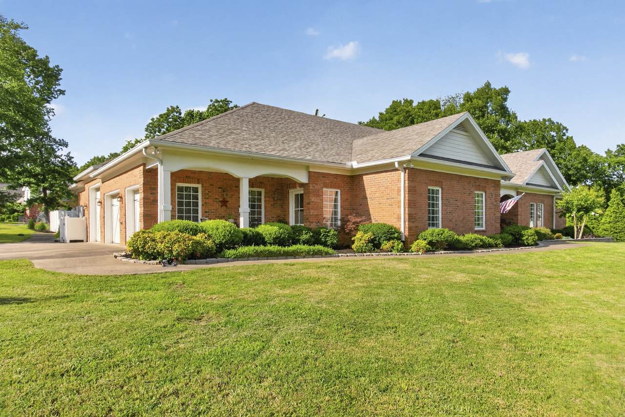 https://bt-photos.global.ssl.fastly.net/nashville/1280_boomver_1_RTC3245740-1.jpg