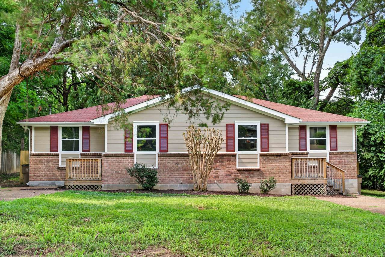 202 Wheeler Ave - Photo 1