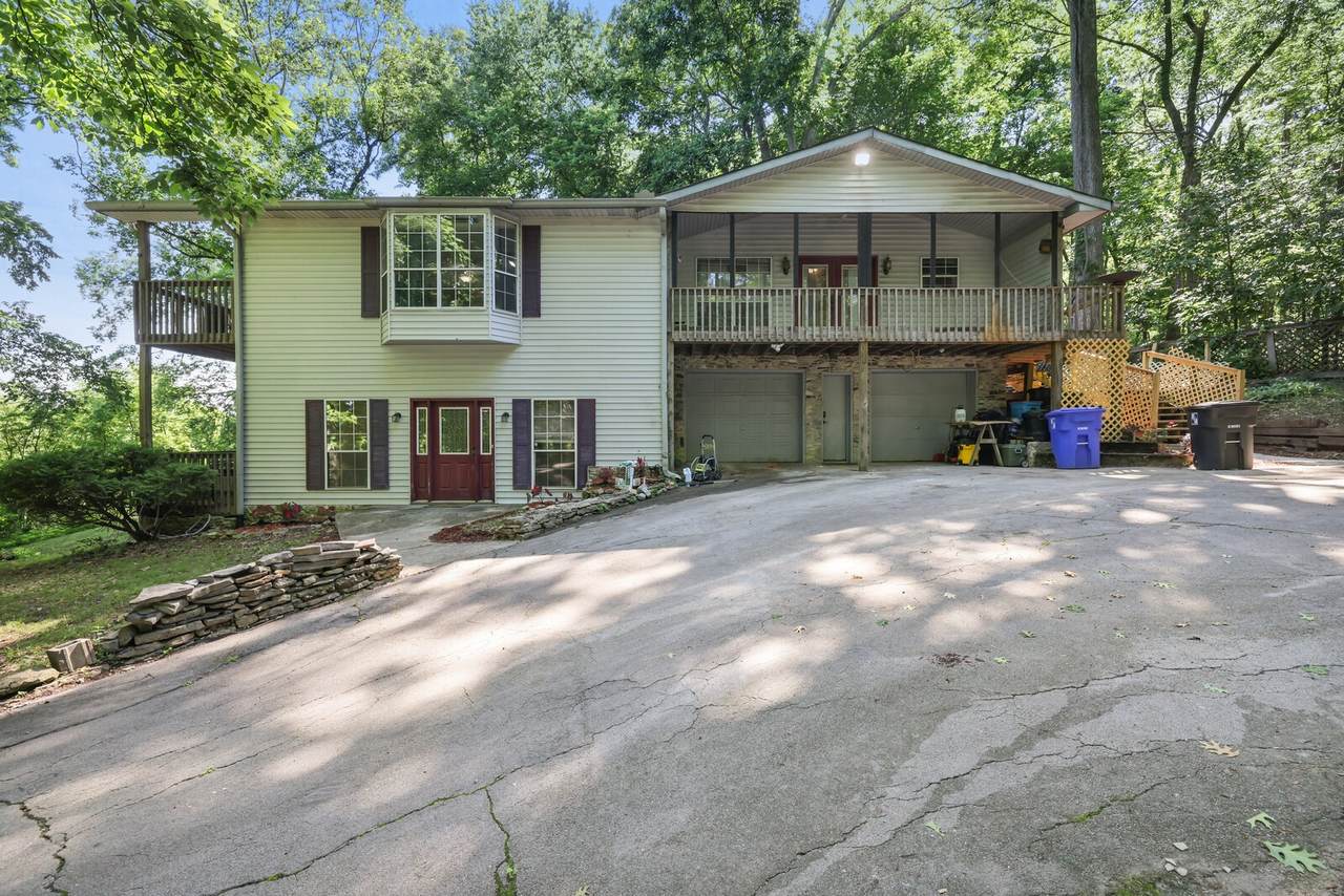 1153 Bear Creek Pike - Photo 1