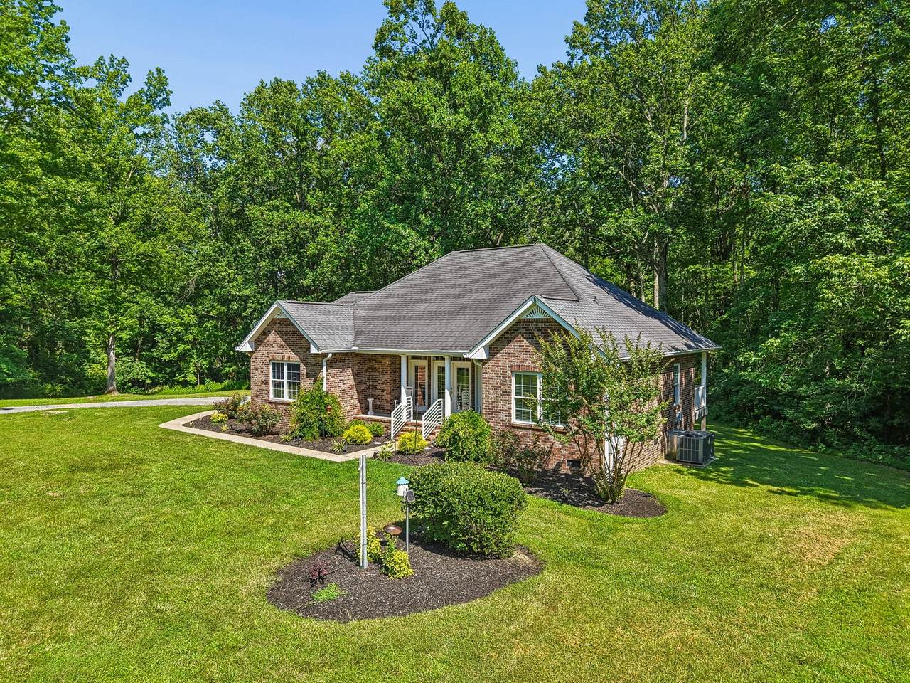 https://bt-photos.global.ssl.fastly.net/nashville/1280_boomver_1_RTC3246063-1.jpg