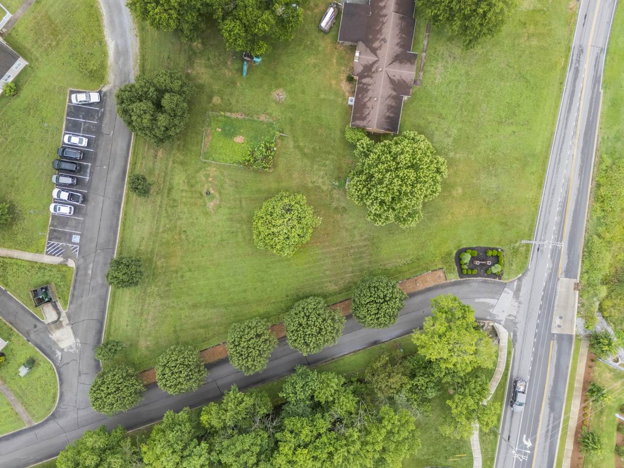 920 Coles Ferry Pike - Photo 1