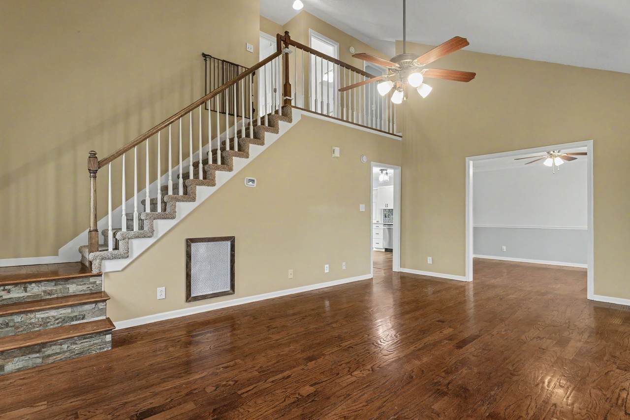 https://bt-photos.global.ssl.fastly.net/nashville/1280_boomver_1_RTC3246277-1.jpg