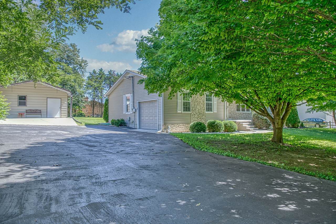 https://bt-photos.global.ssl.fastly.net/nashville/1280_boomver_1_RTC3246521-1.jpg