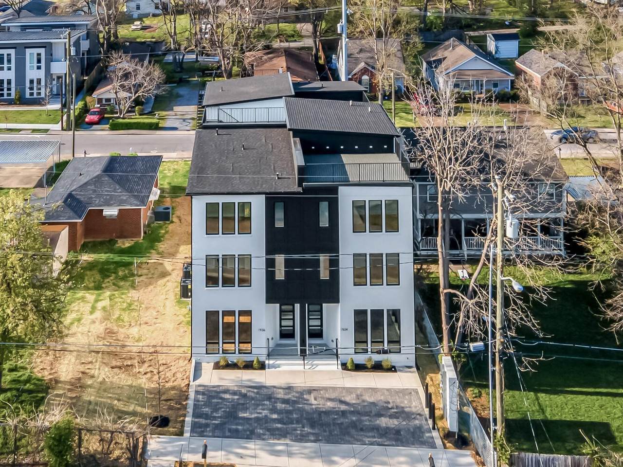 1936 Britt Pl - Photo 1