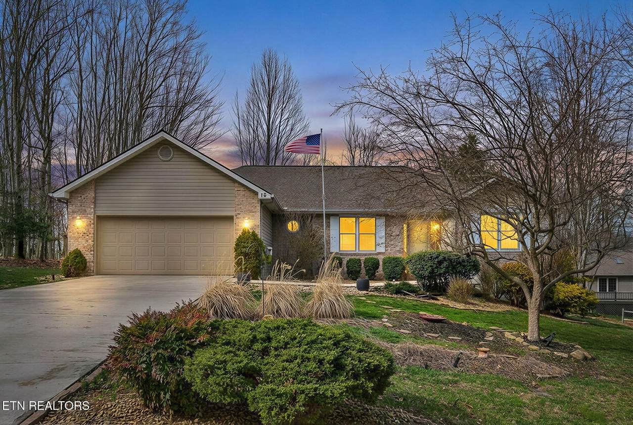 15 Ridge Crest Circle - Photo 1