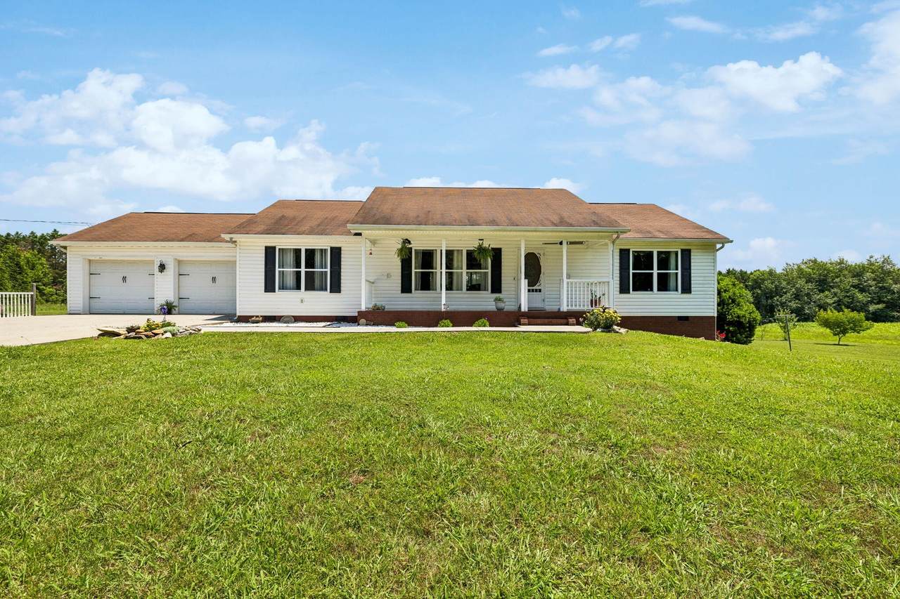 133 Columbus Landing - Photo 1