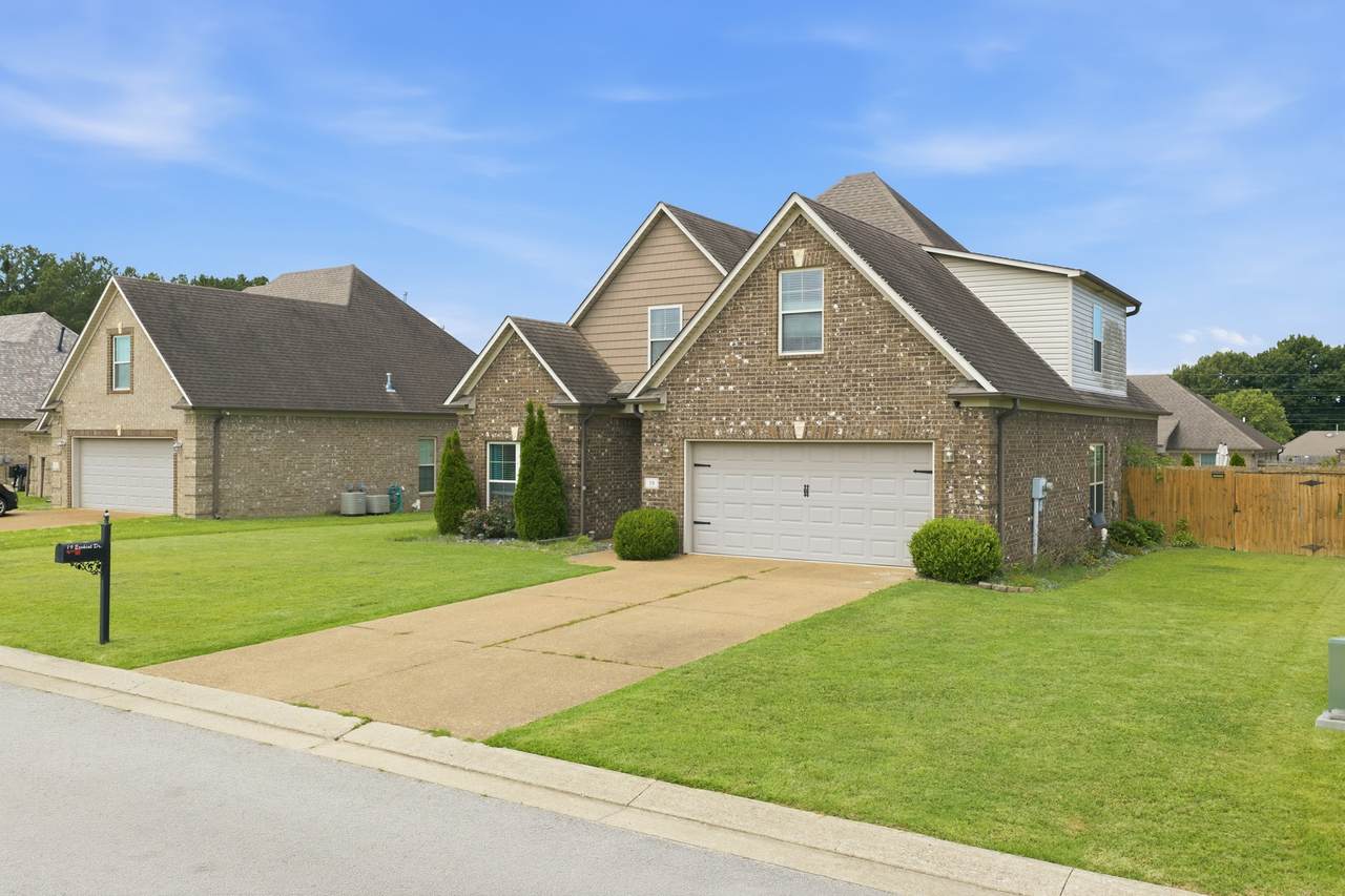 https://bt-photos.global.ssl.fastly.net/nashville/1280_boomver_1_RTC3246985-1.jpg