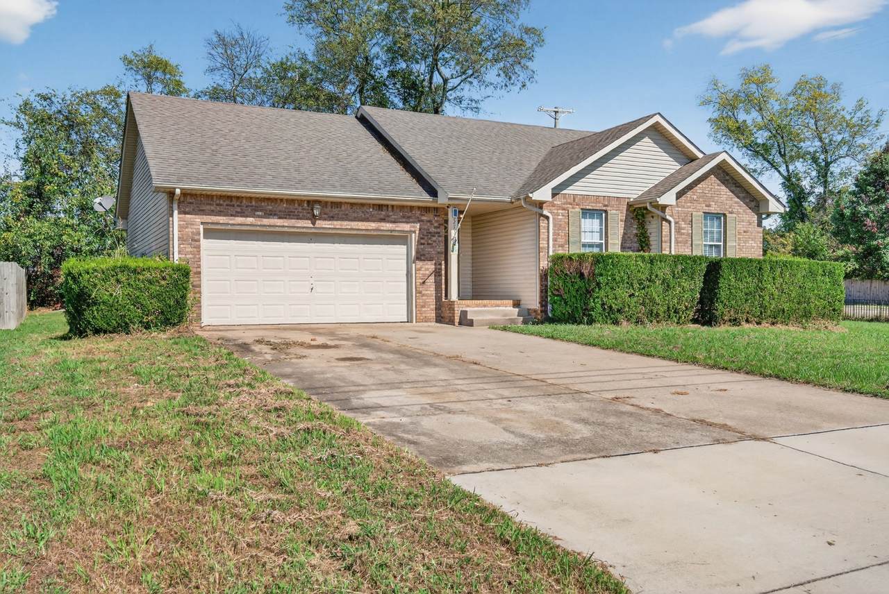https://bt-photos.global.ssl.fastly.net/nashville/1280_boomver_1_RTC3247111-1.jpg