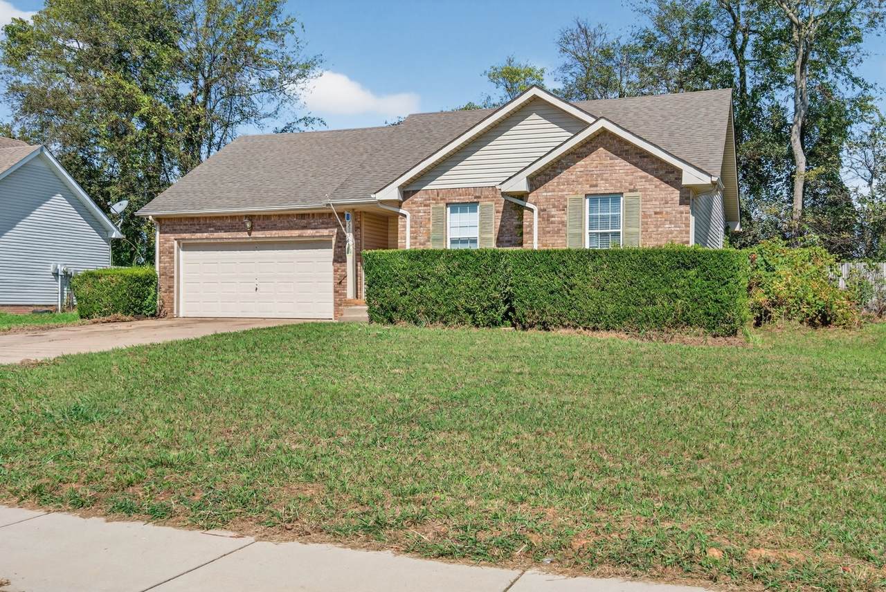 https://bt-photos.global.ssl.fastly.net/nashville/1280_boomver_1_RTC3247111-1.jpg