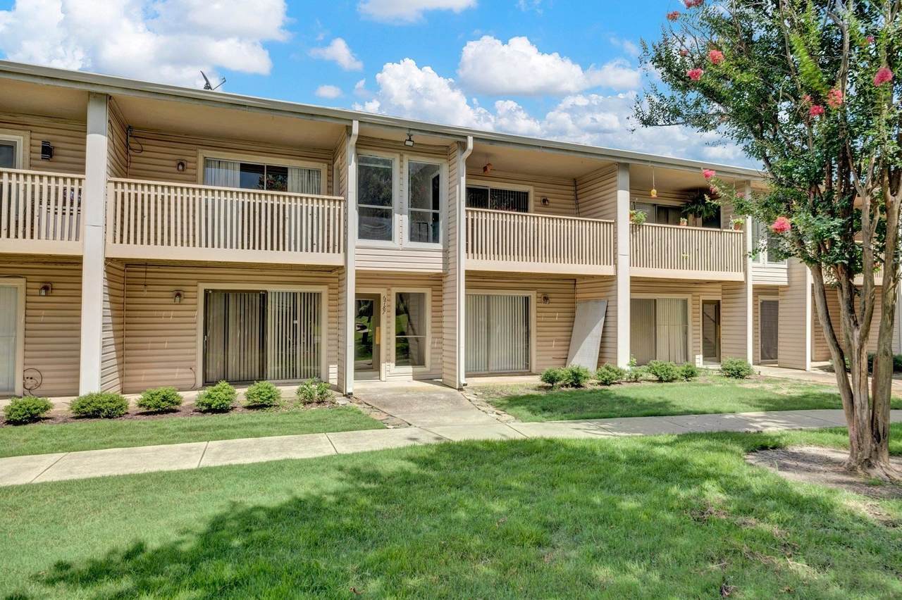 6787 Quail Hollow Ct - Photo 1