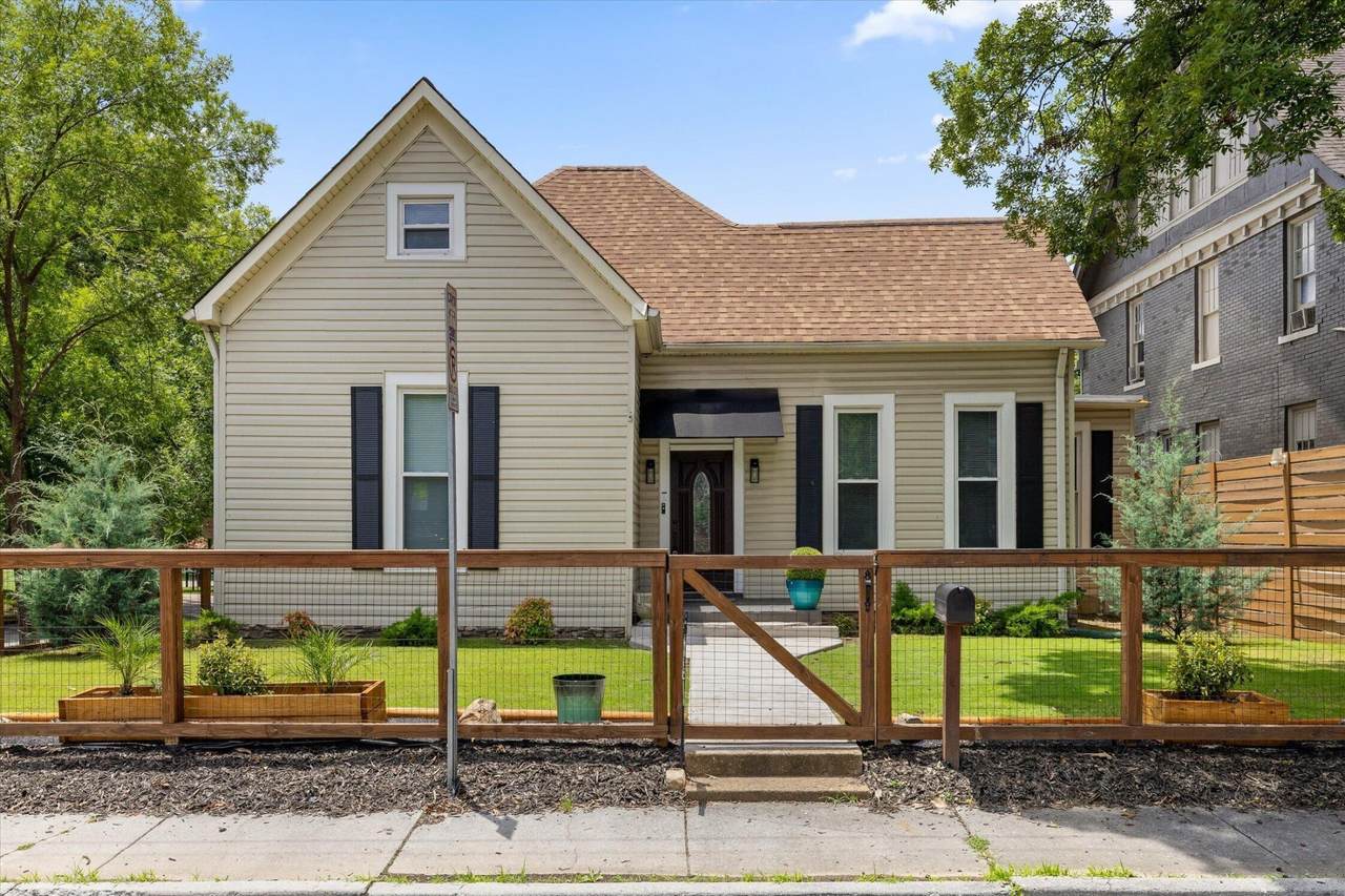 1514 Bailey Avenue - Photo 1