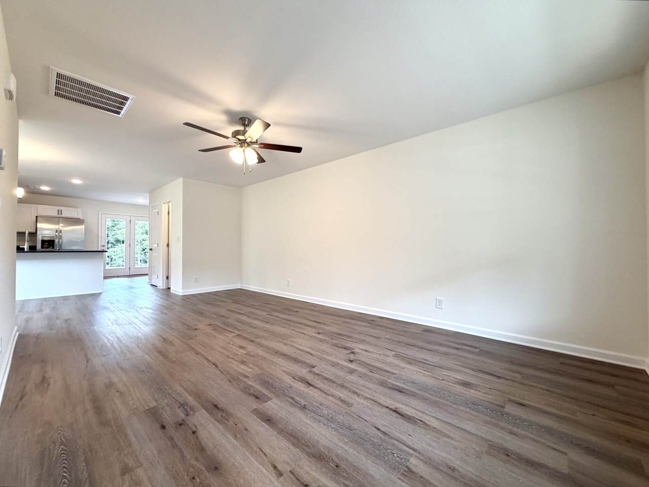 https://bt-photos.global.ssl.fastly.net/nashville/1280_boomver_1_RTC3247433-1.jpg
