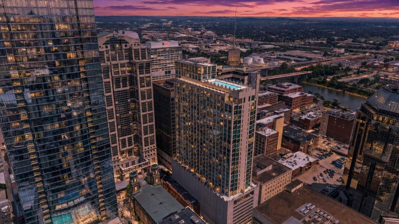 https://bt-photos.global.ssl.fastly.net/nashville/1280_boomver_1_RTC3247555-1.jpg